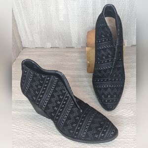 Amuse Society x Matisse Cruz Embroidered Black Bootie, 6.5